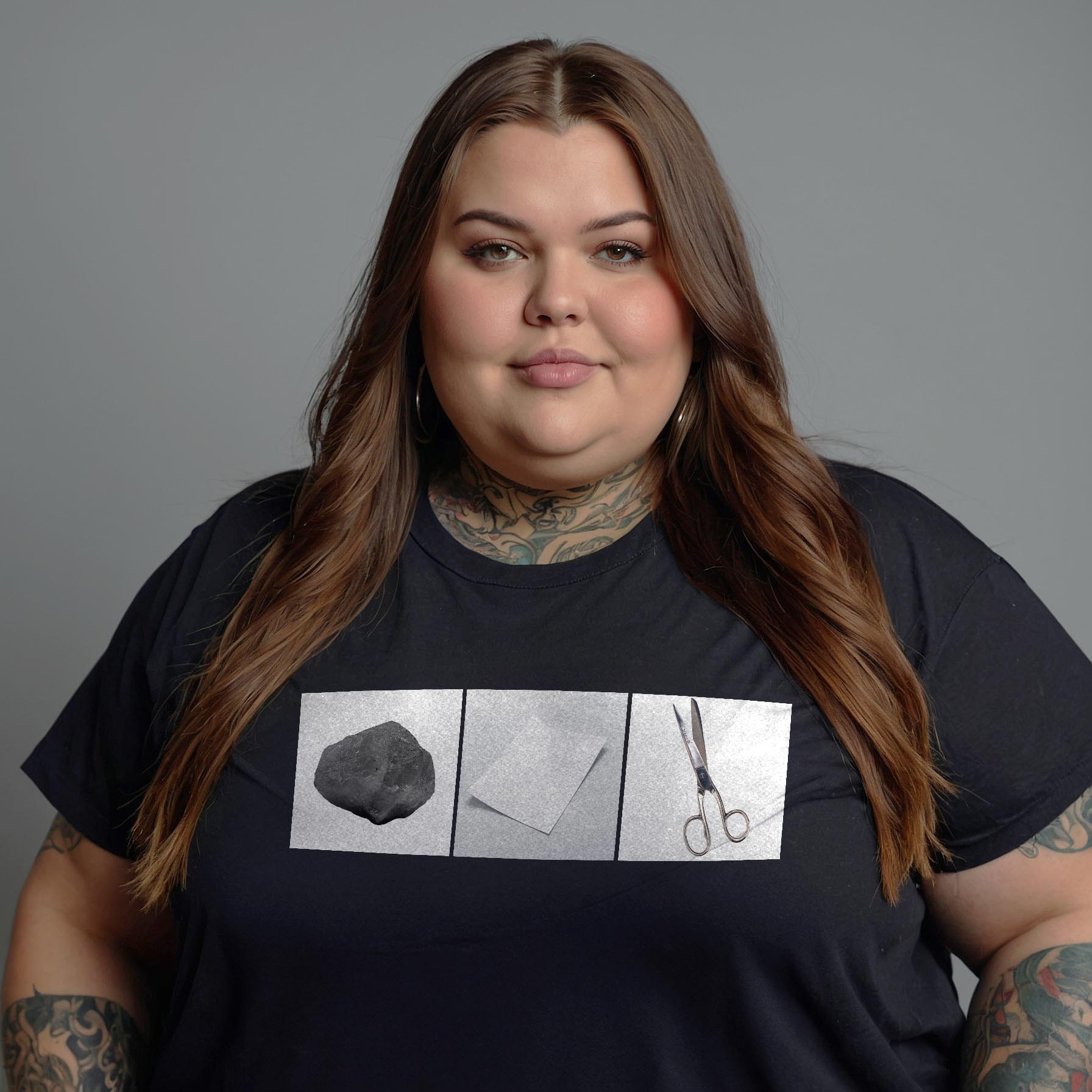 Camisa Preta Manga Curta Estampada 100% Algodão Orgânico Plus Size - Pedra Papel Tesoura