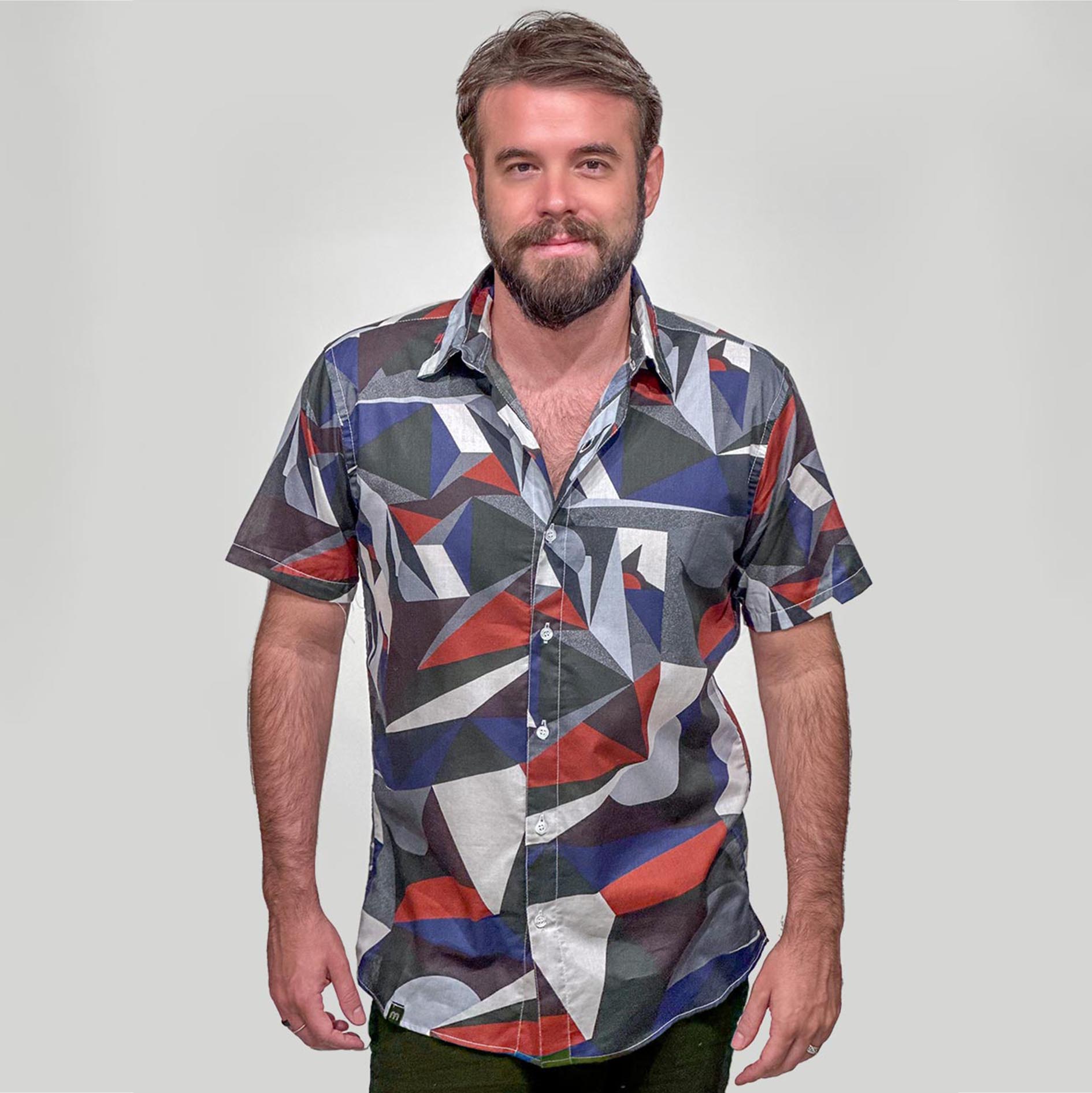 Camisa de Botão Manga Curta Estampada - Geométrica